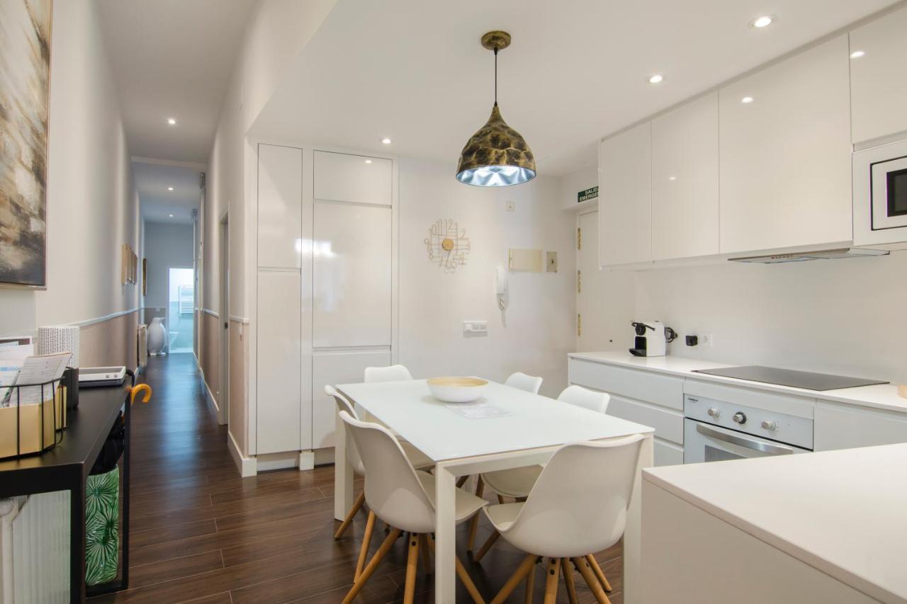 Apartamento En Santa Ana - Sol Madrid Exterior foto
